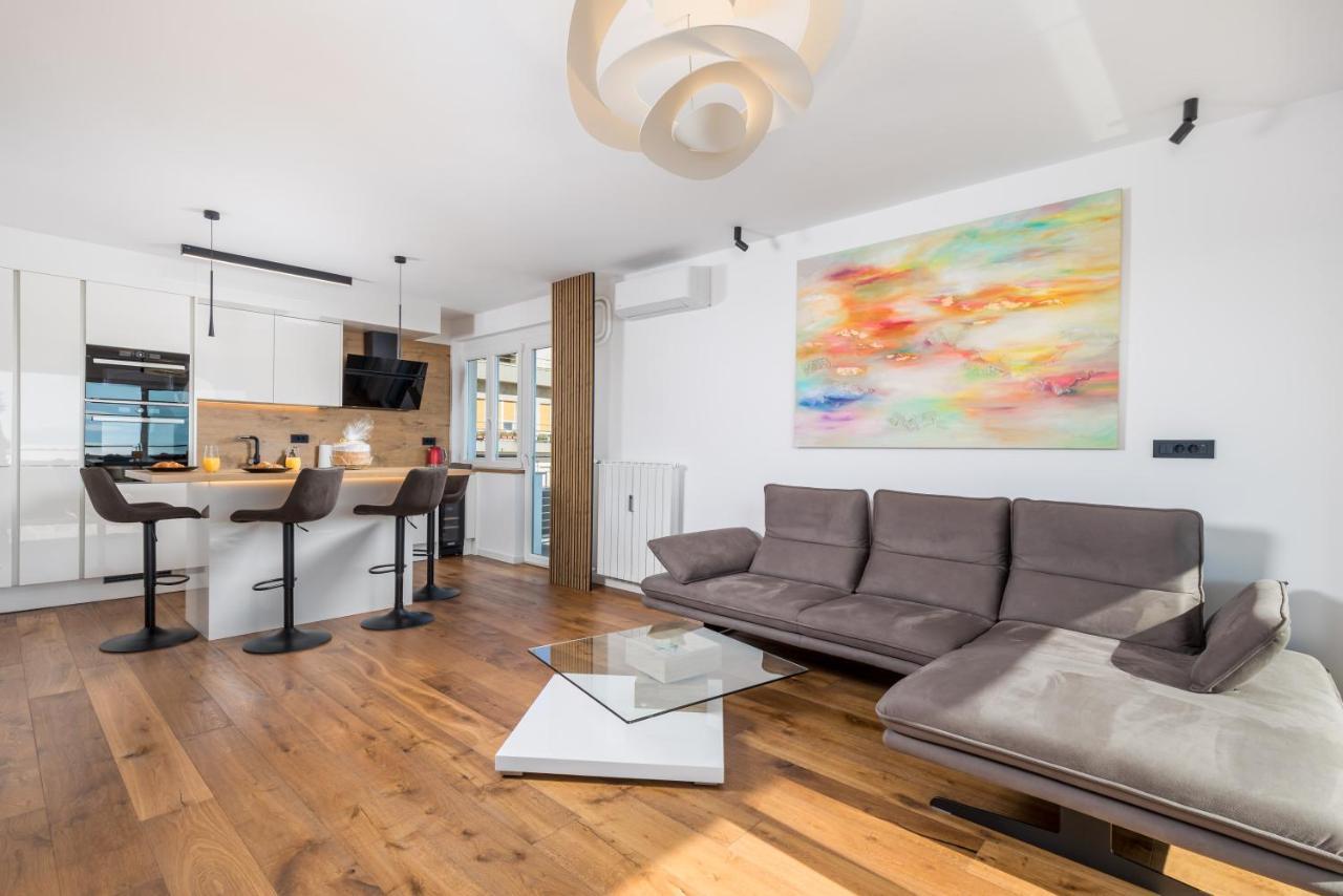 Ferienwohnung Aenei Delux Rijeka Exterior foto