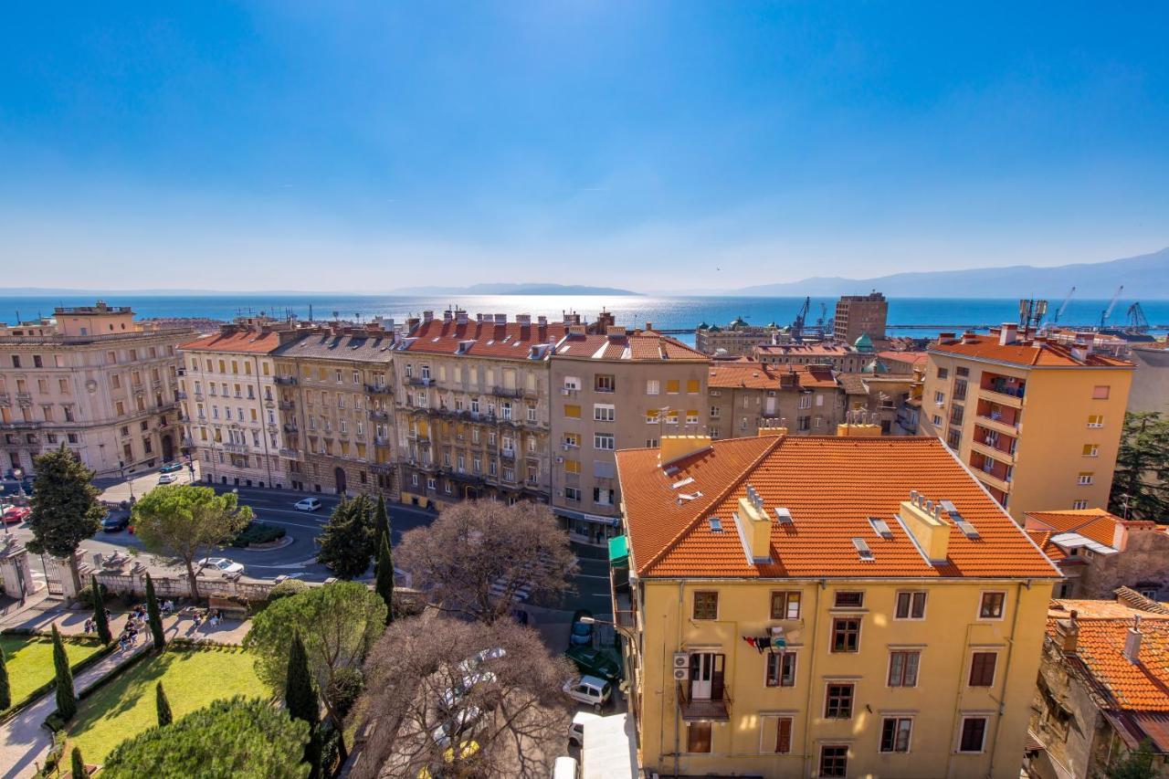 Ferienwohnung Aenei Delux Rijeka Exterior foto