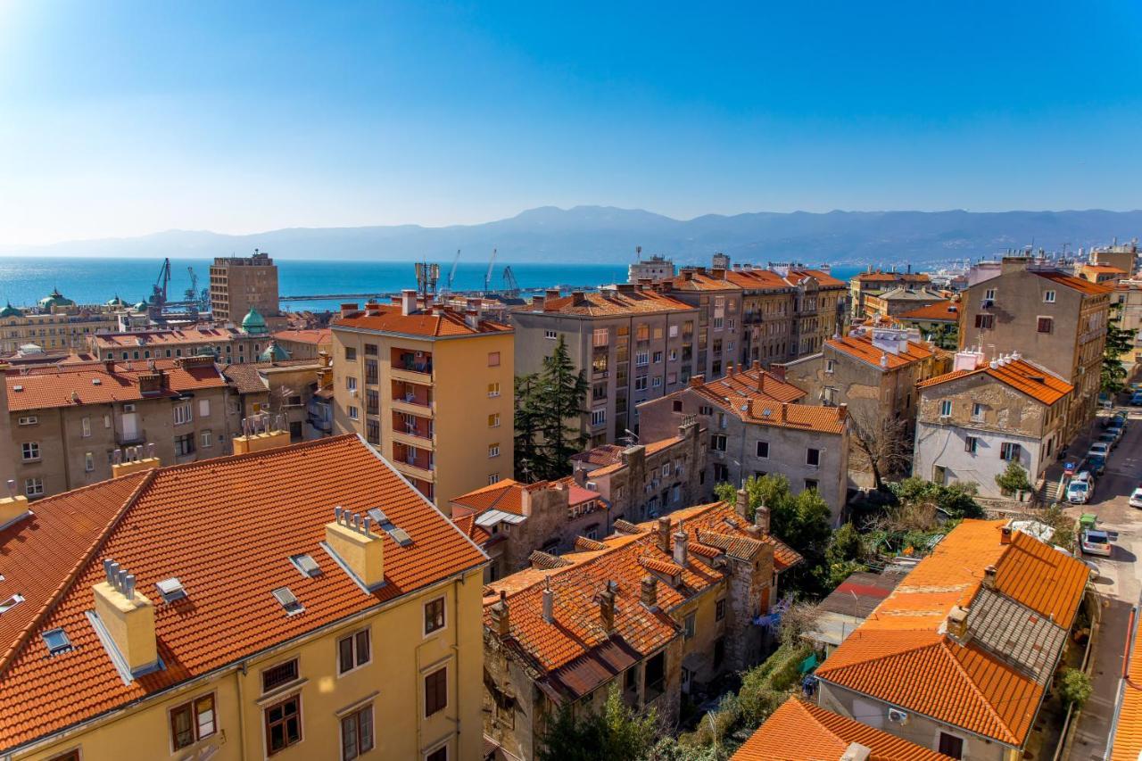 Ferienwohnung Aenei Delux Rijeka Exterior foto