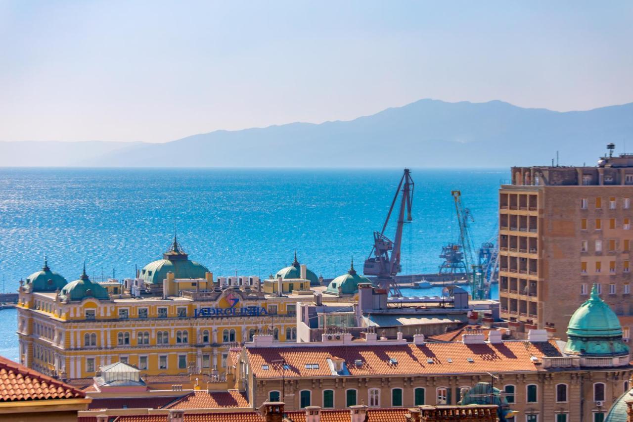 Ferienwohnung Aenei Delux Rijeka Exterior foto